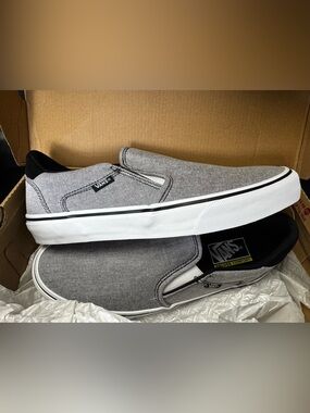 Vans summer canvas slip on Asher deluxe size 10 men